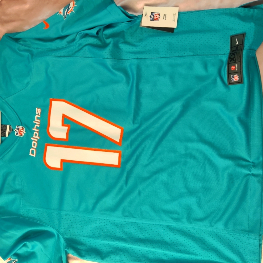 Brand new Miami dolphins jersey with tags .have two available for purchase. #17
